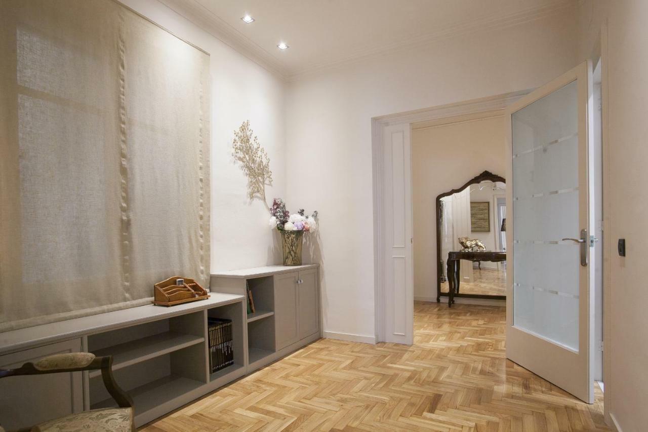 Apartament Tendency Sagrada Familia Luxury *